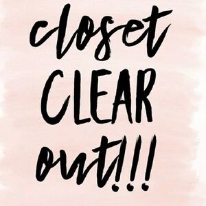 Closet Clear Out Sign
